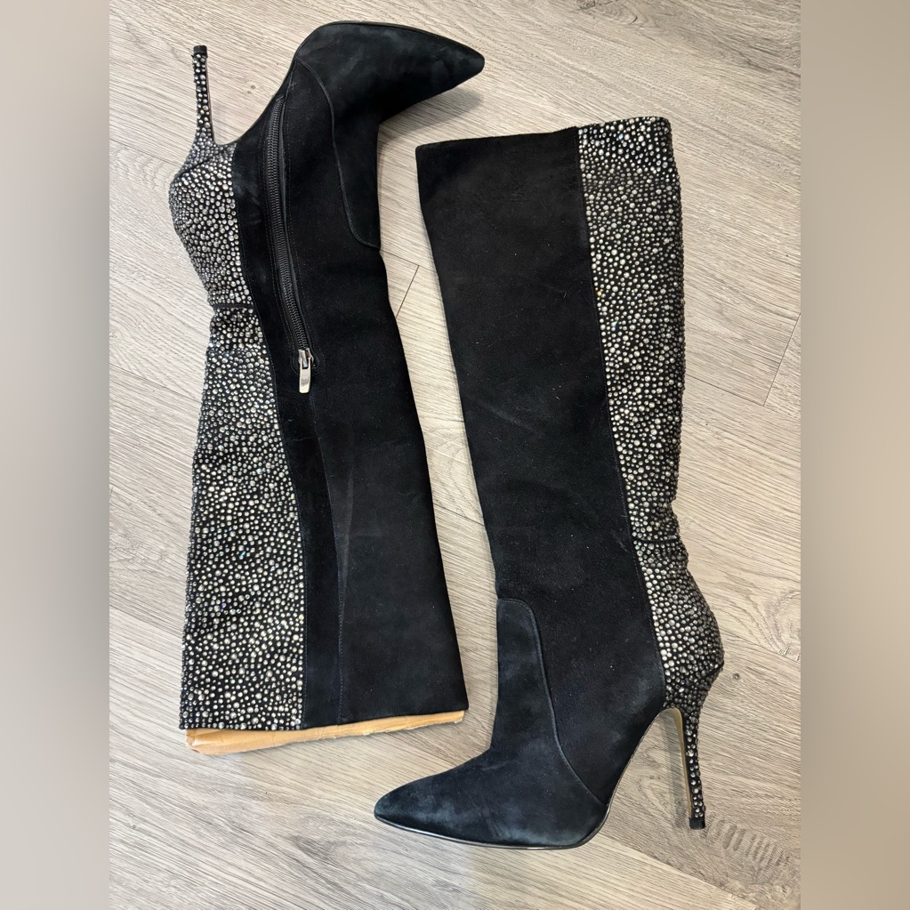 Enzo Angiolini Black Suede Heeled Boot Crystal Embellishments Size 6